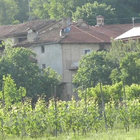 Lombardi Apartment Busca