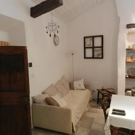 Lombardi Apartment