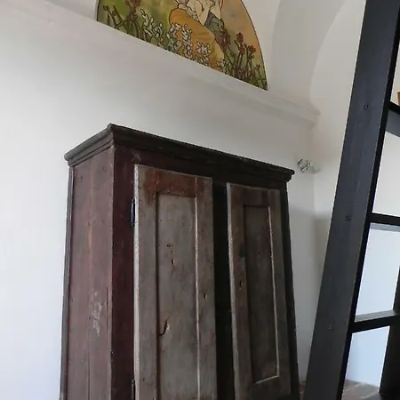 Apartment Lombardi Busca