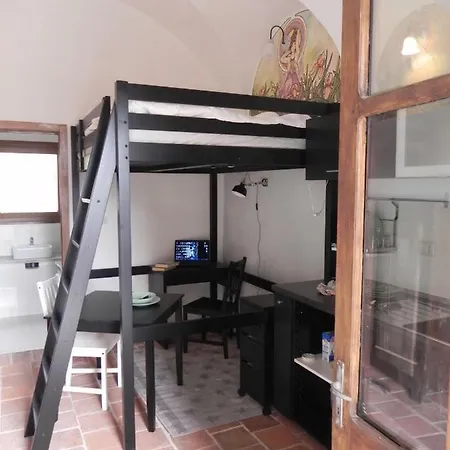 Apartment Lombardi Busca